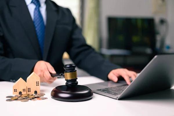 Strategic Asset Protection Attorney in Ohio for Maximum Legal Security